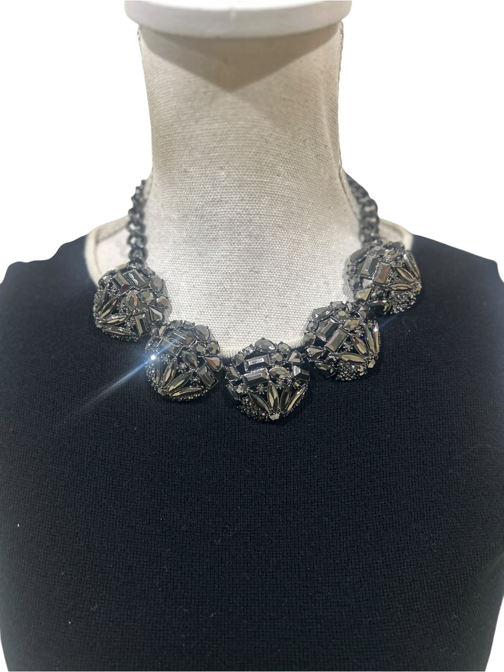 Banana Republic Black Beaded crystal Cluster Statement Necklace gunmetal chain